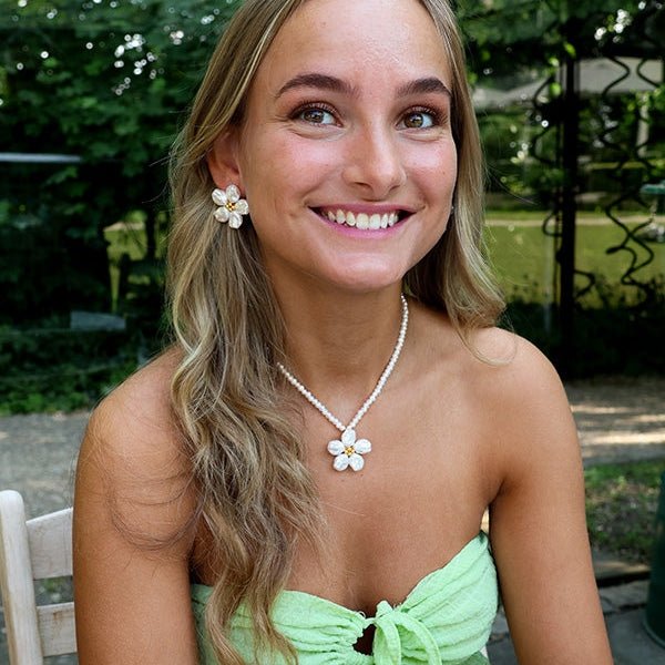 Pearly Bloom Halsband wintherstudio-se