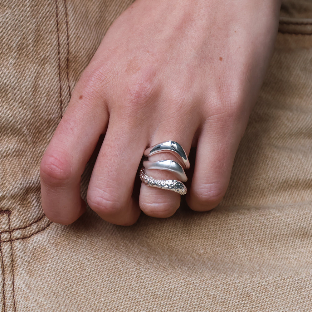 Curva Textured Ring wintherstudio-se