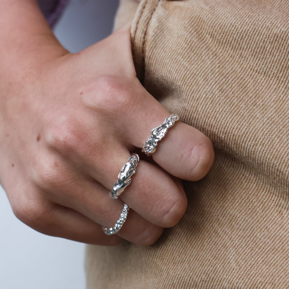 Simple Textured Ring wintherstudio-se