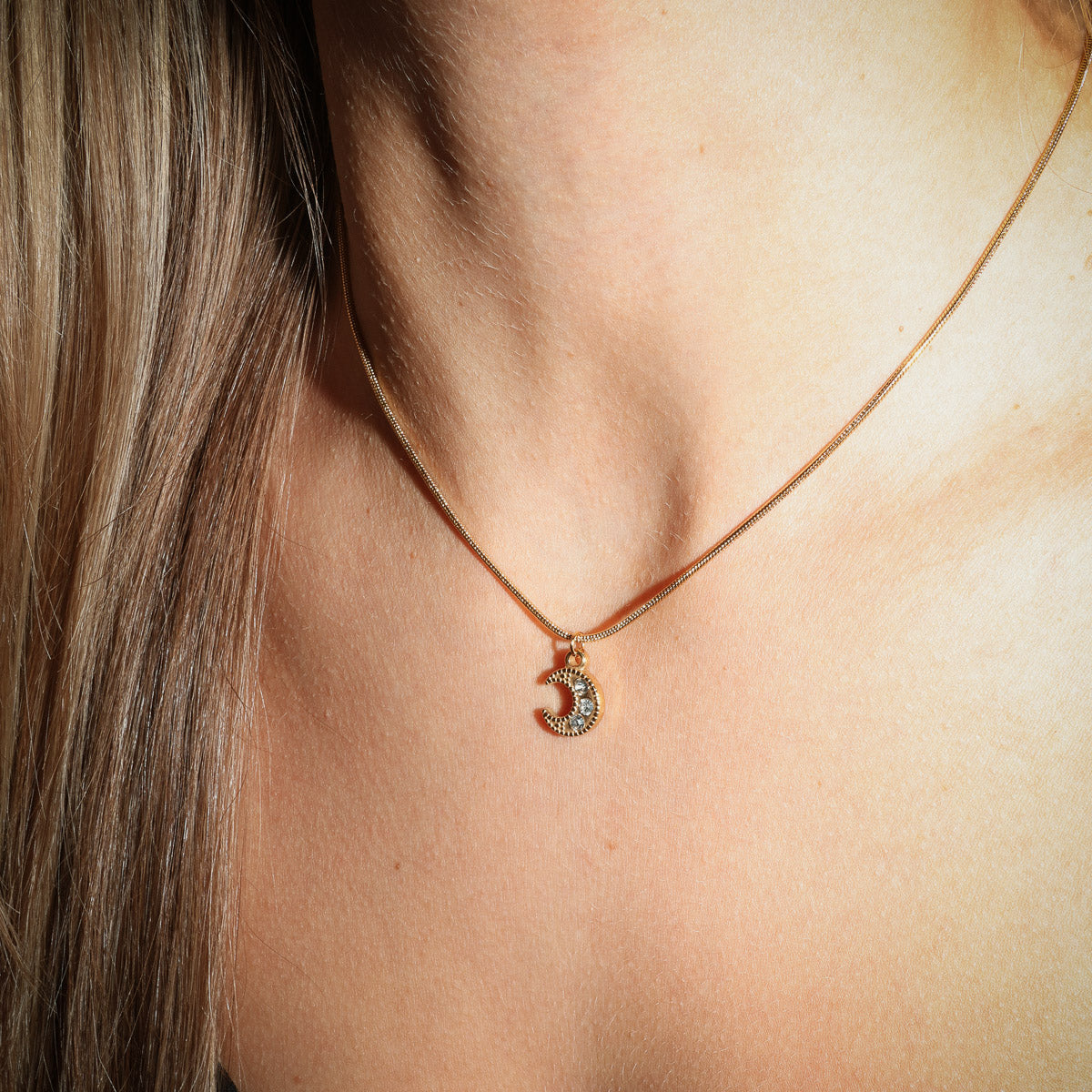 Night Shine Halskæde wintherstudio-dk